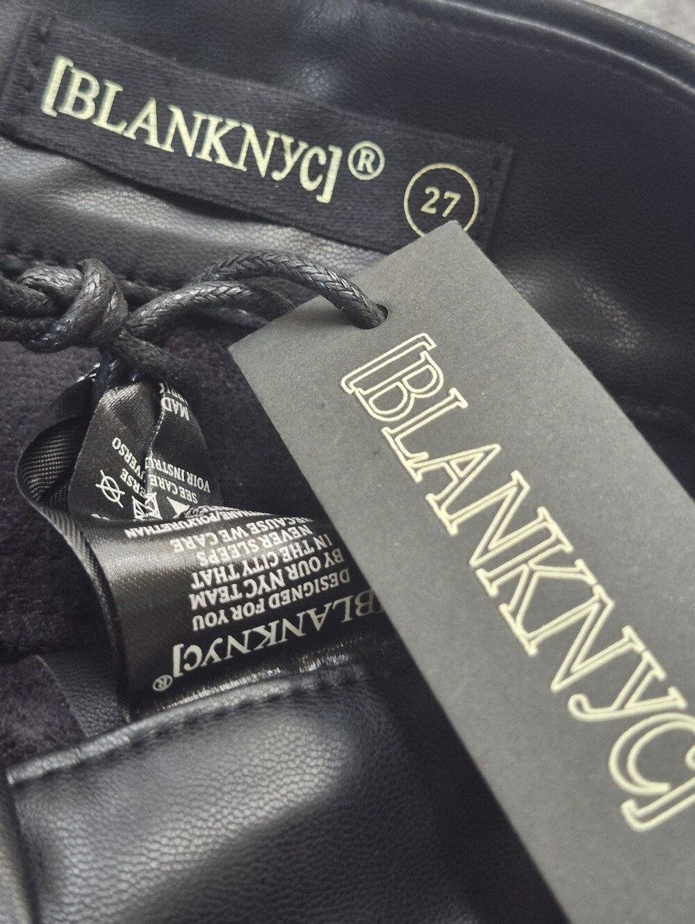NWT BLANKNYC Black Faux Vegan Leather High Rise Flare Bootcut Pants Size 27 - Picture 2 of 9